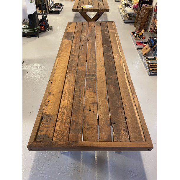 Plankebord i massivt Teaktr ca. 90x250 cm med ramme
