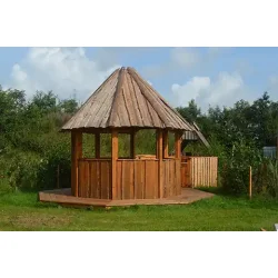 nsker du at skabe et endnu mere socialt udendrs rum, kan du overveje en 8-kantet pavillon.