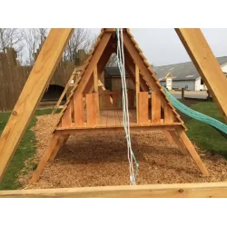 Legetrn med 2 gynger