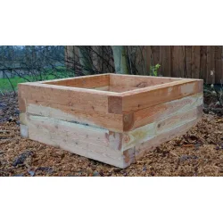 Hjbed i lrketr 1x1m. Leveres usamlet