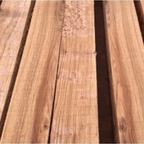 Tr&aelig; og t&oslash;mmer